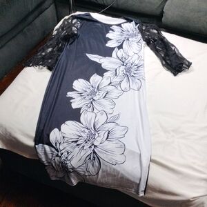 Denater Womens Floral Dress with Lace Sleeves Size Large